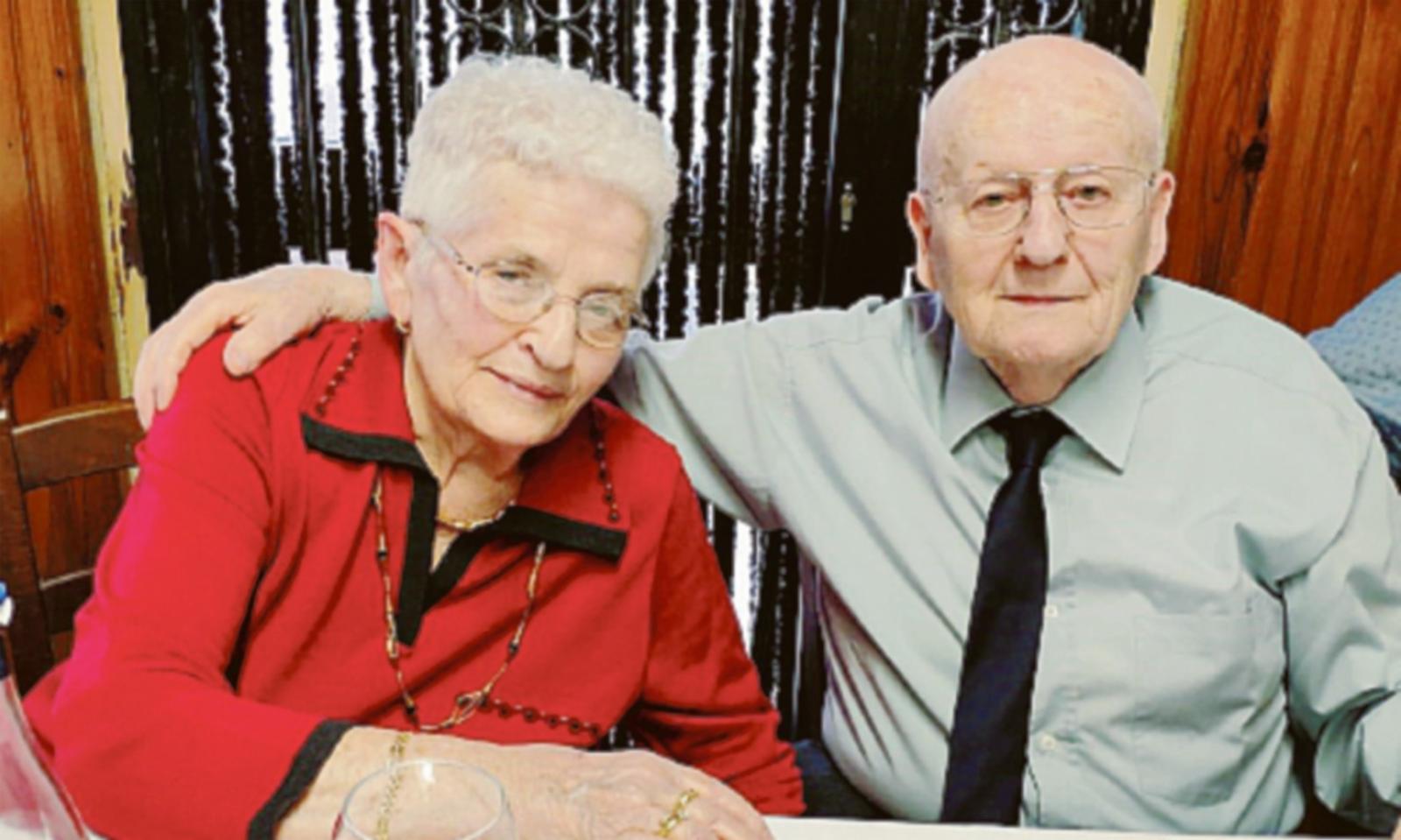 Sposati per 70 anni, se ne vanno uno dopo l'altro