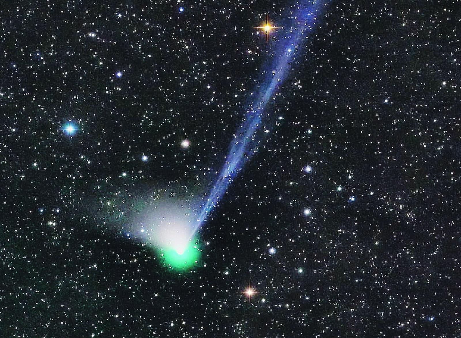 Sta per tornare la cometa di Neanderthal