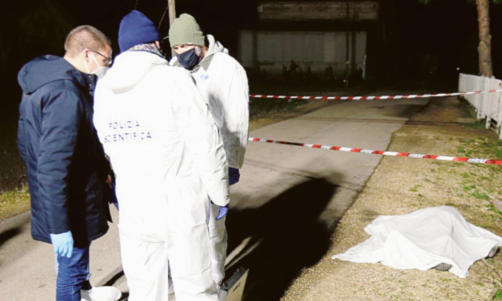 A 17 anni ha ucciso il padre col machete