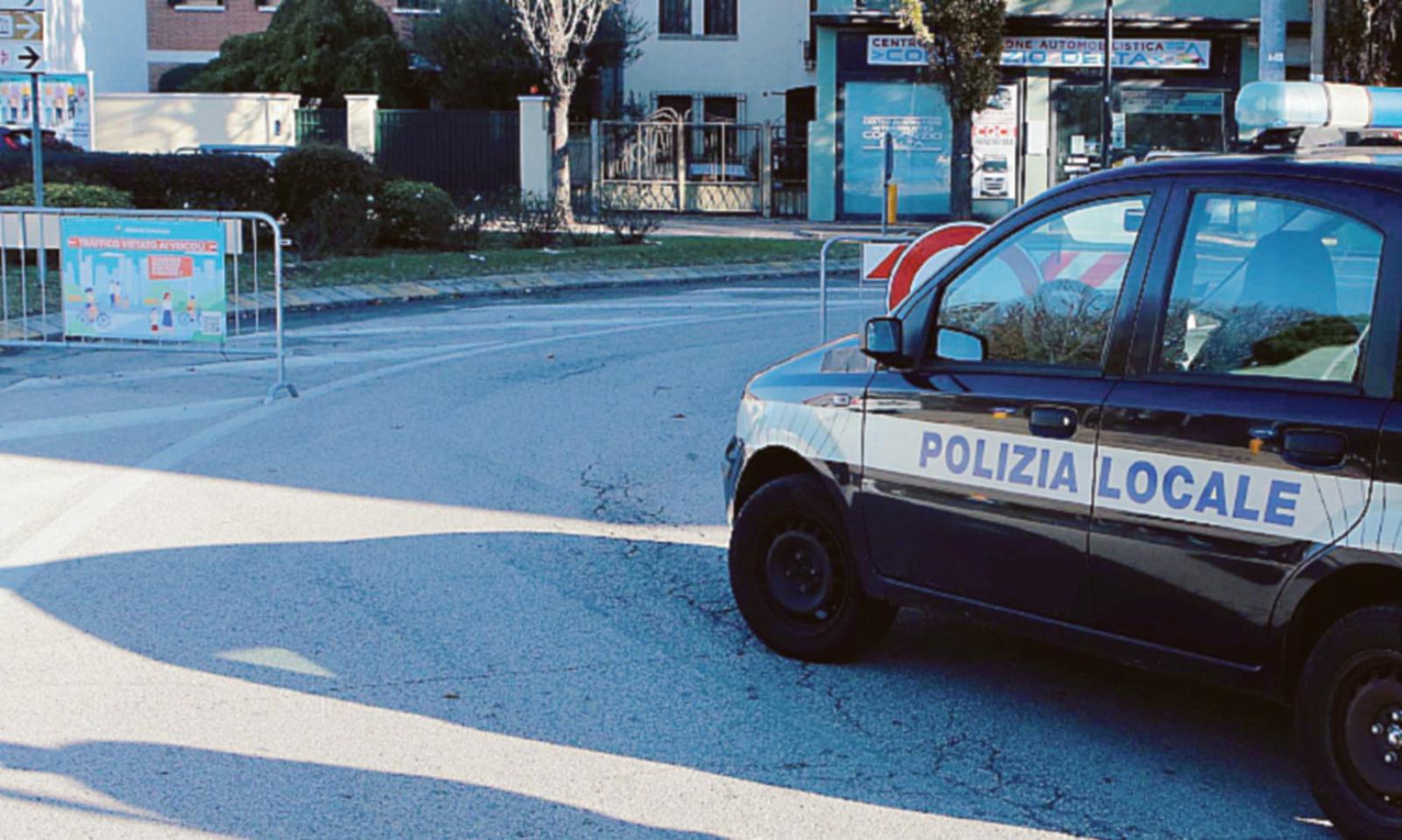 Domenica centro chiuso alle auto