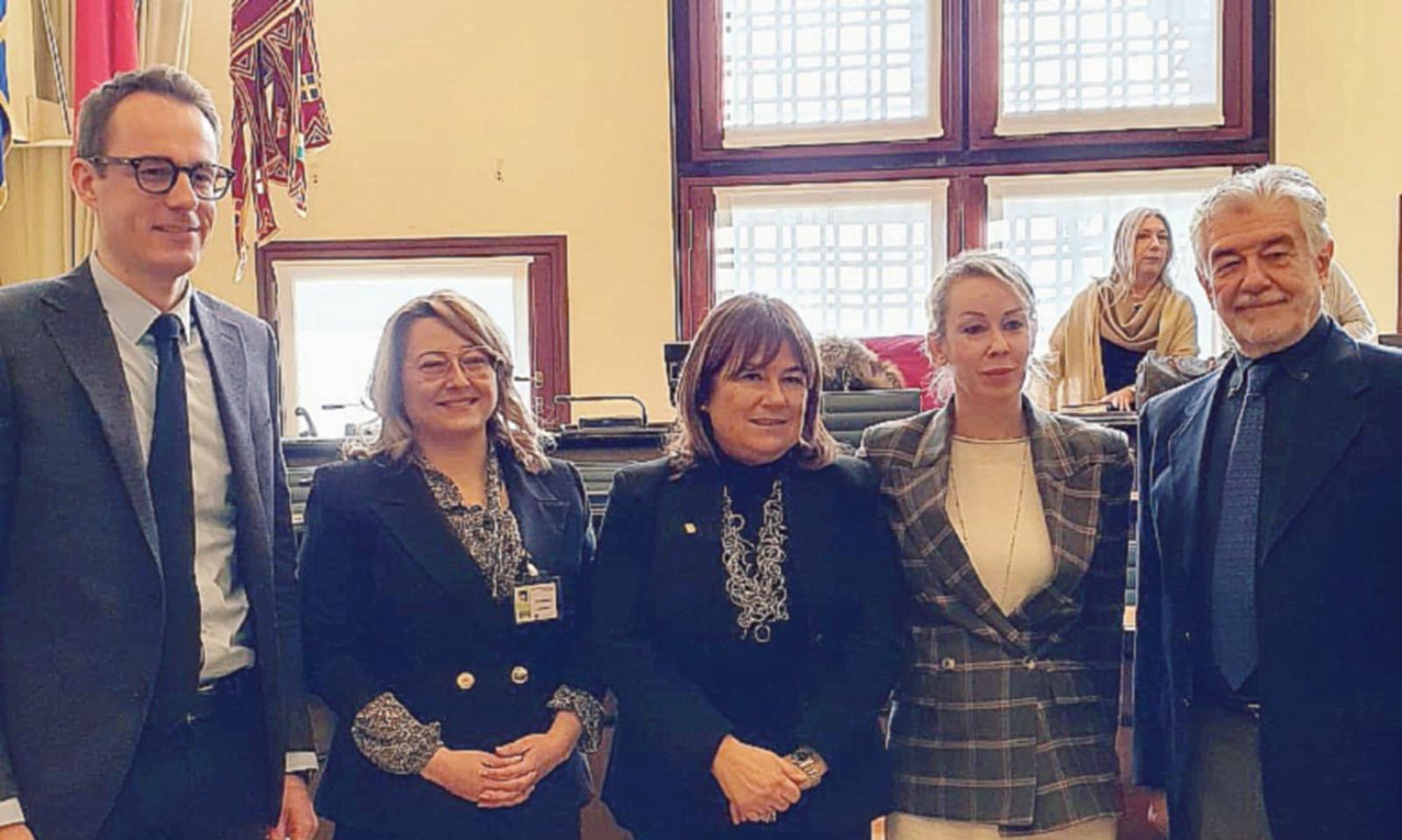 Lala, un esempio senza tempo