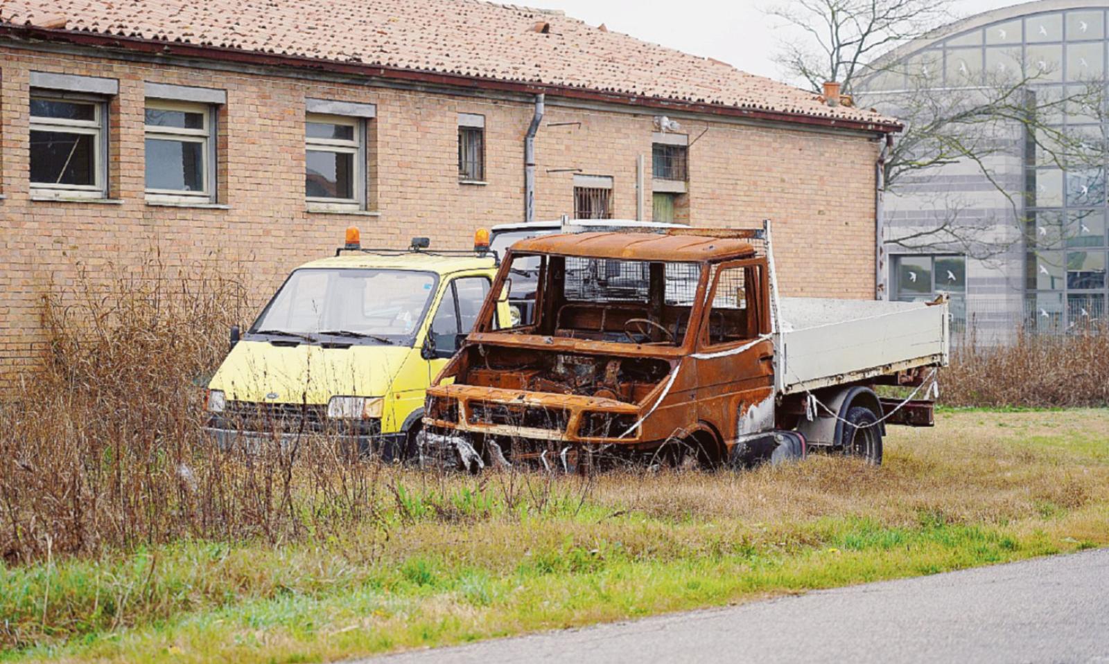 Abbandoni e degrado a Bottrighe