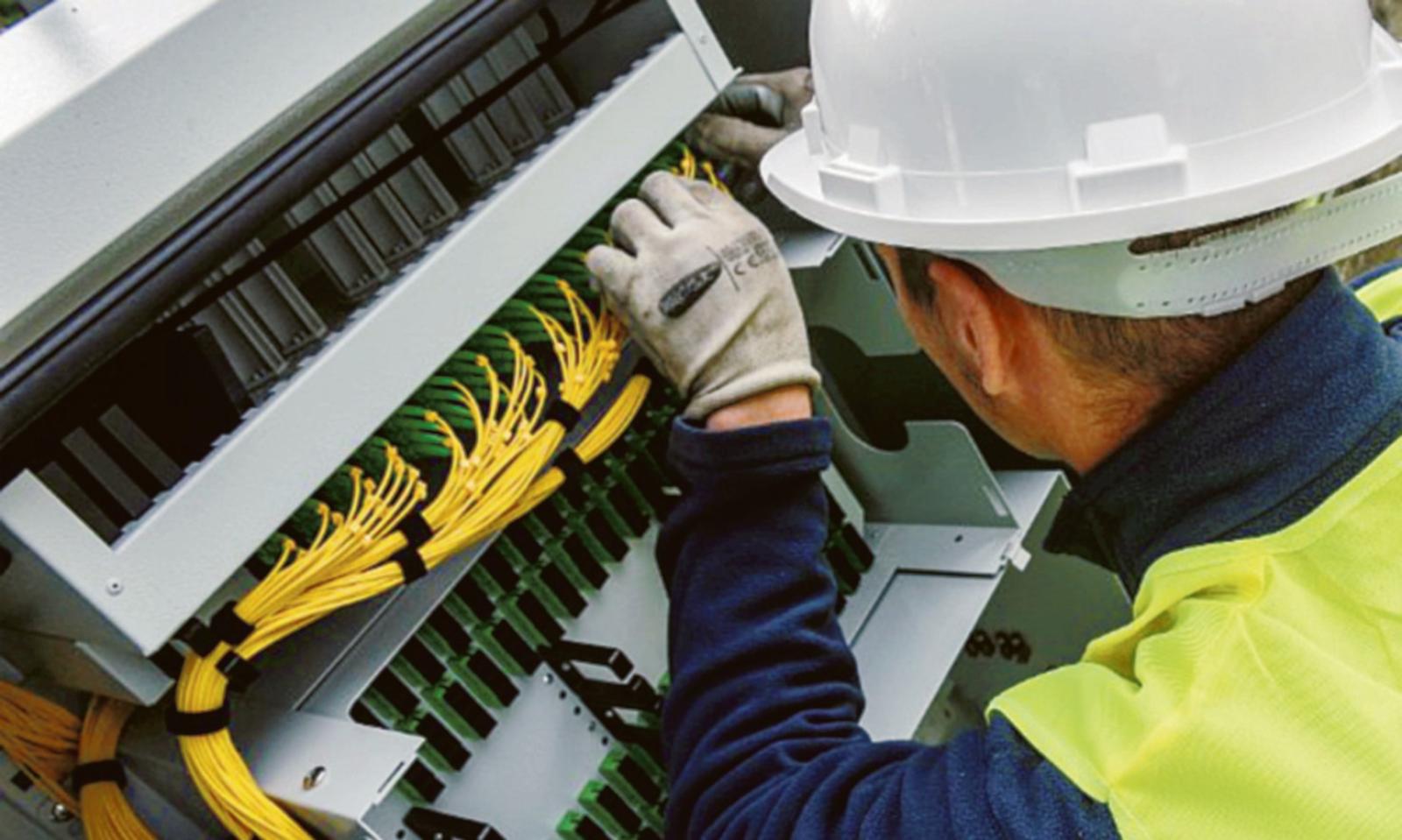 La fibra corre veloce in paese