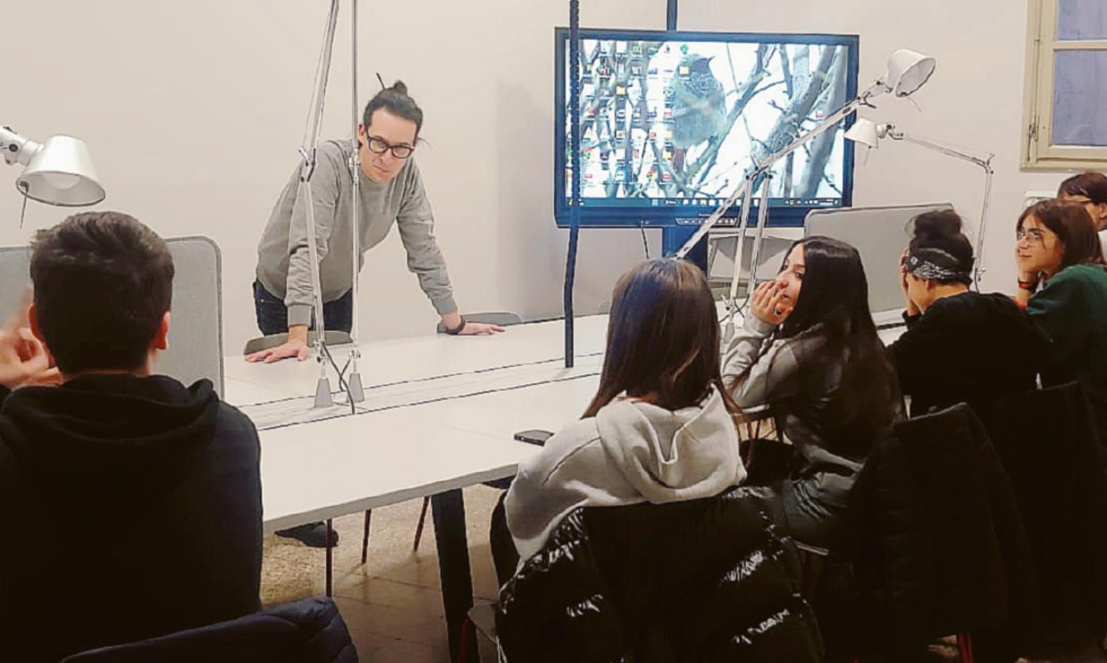 I giovani si raccontano a video