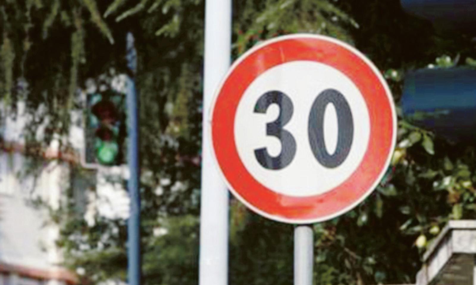 Ztm, Ztl e inversioni di marcia