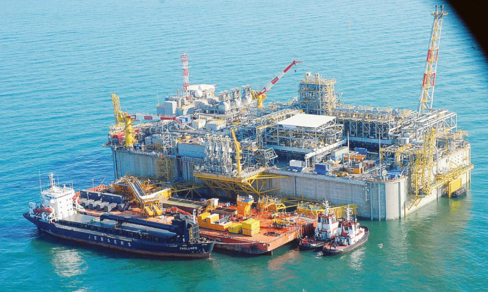 Rigassificatore, ora la Snam ci pensa 