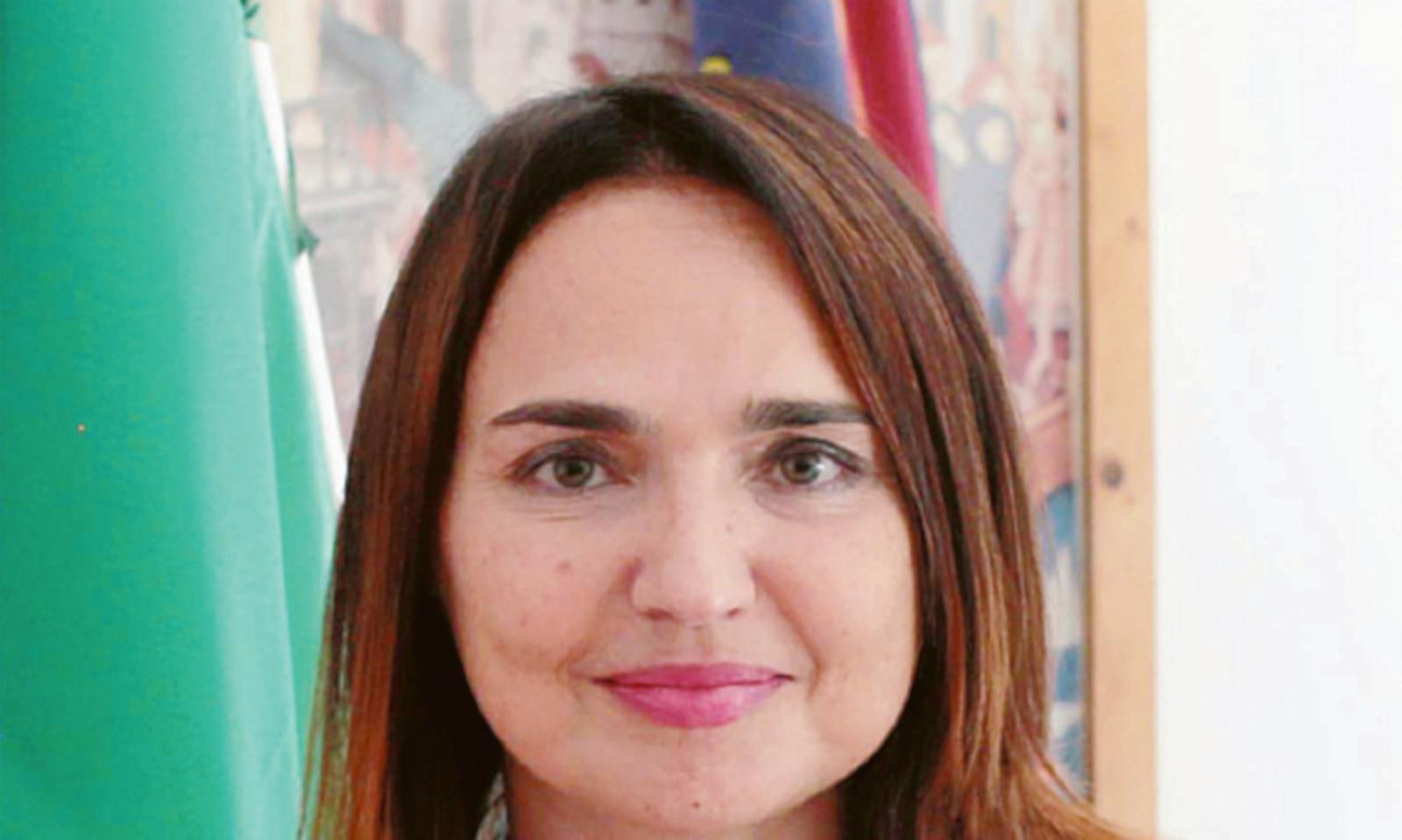 S&igrave; alle pistole, &ldquo;ma serve un tavolo&rdquo;