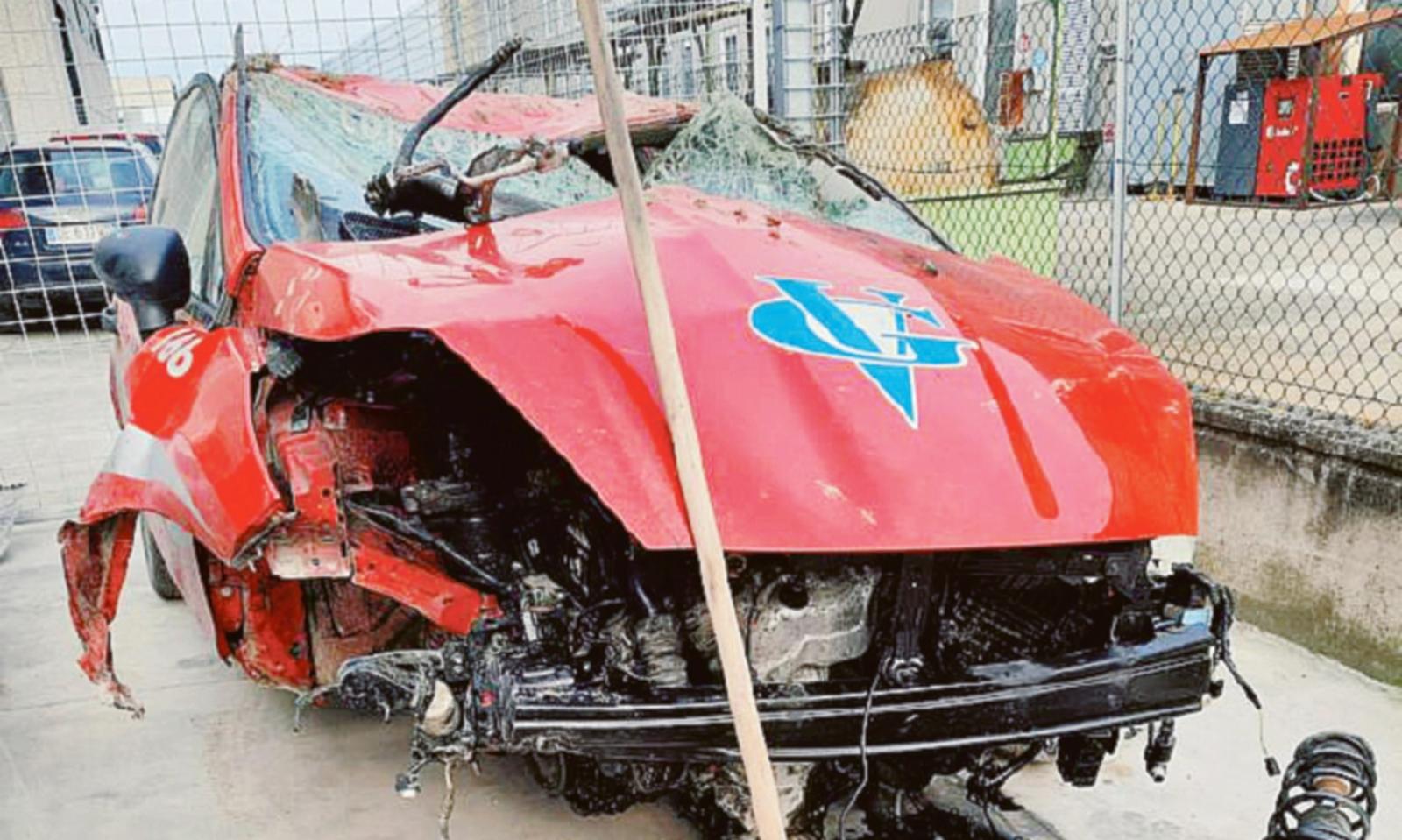 Spaventoso fuori strada: salvo per miracolo