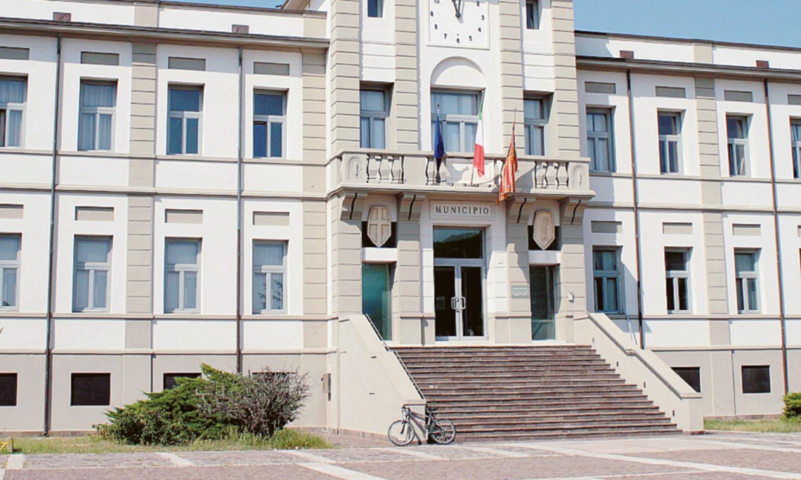 Aiuti, ora la scadenza si avvicina