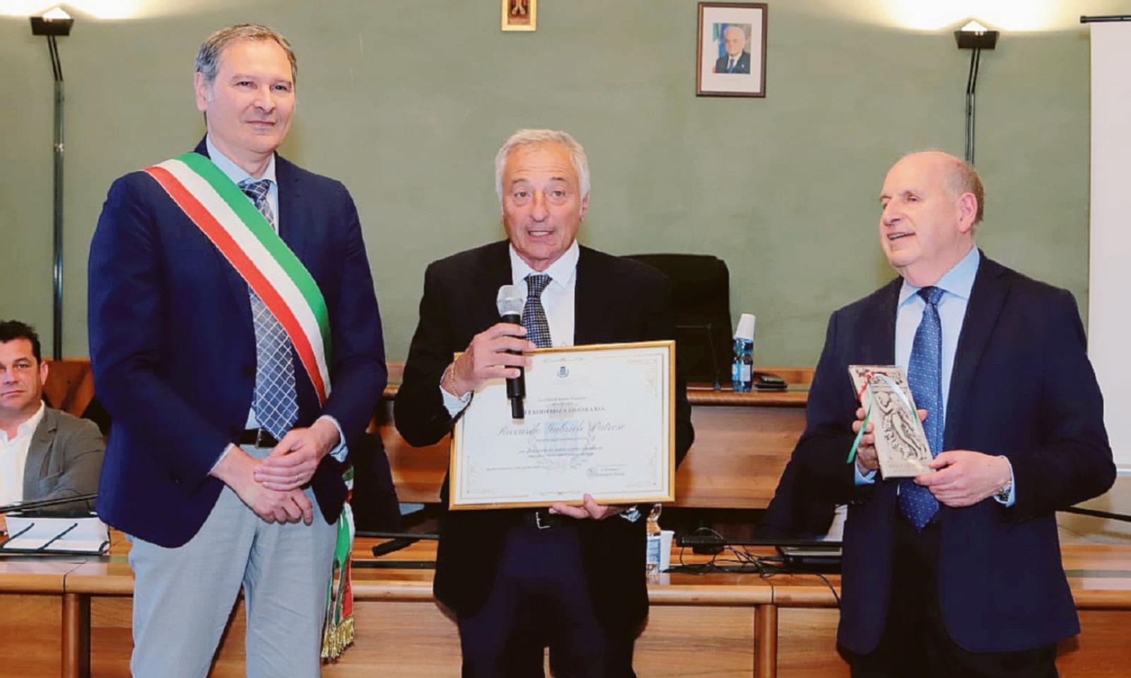 Riccardo Patrese &egrave; cittadino onorario