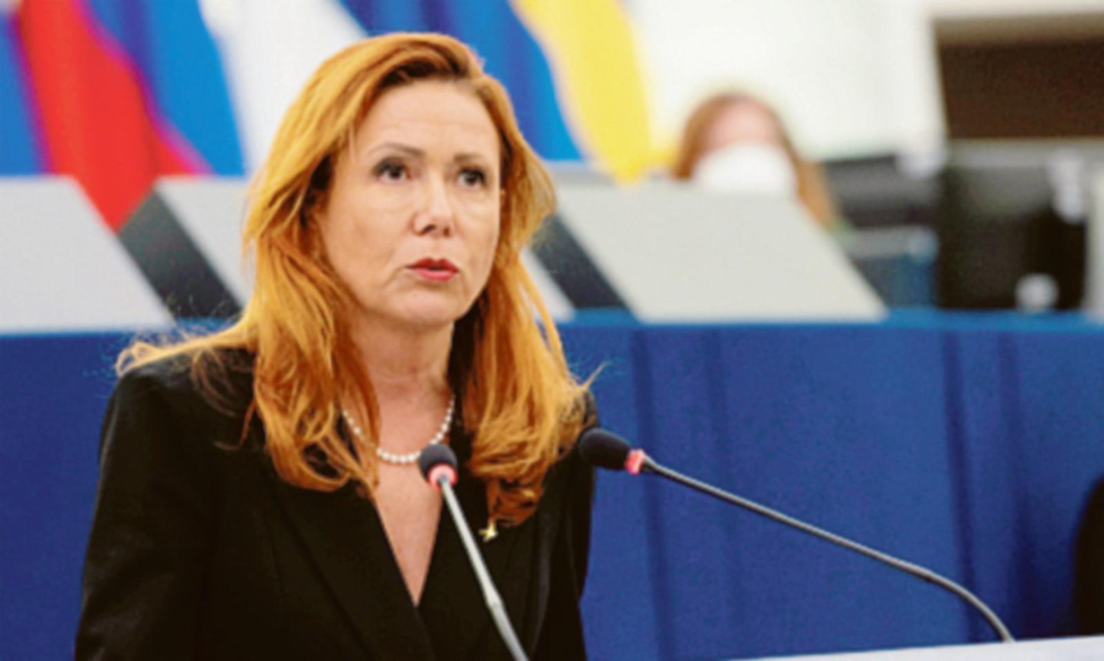 L'Ue vuole vietare strascico ed esenzione carburanti