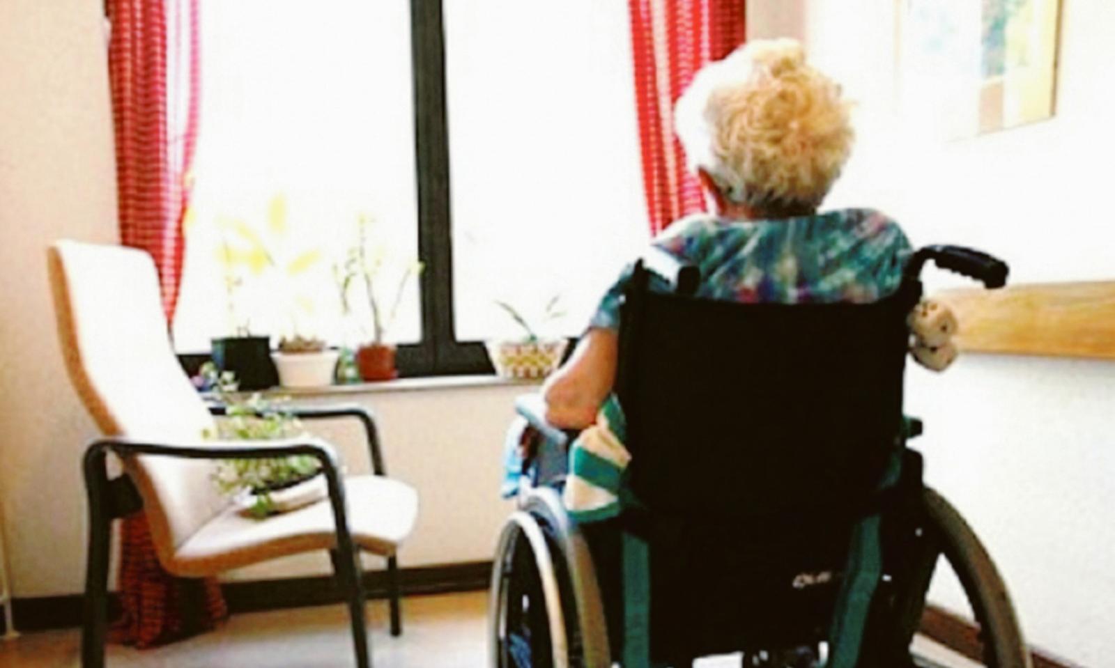 Batosta alle famiglie, esplodono le rette