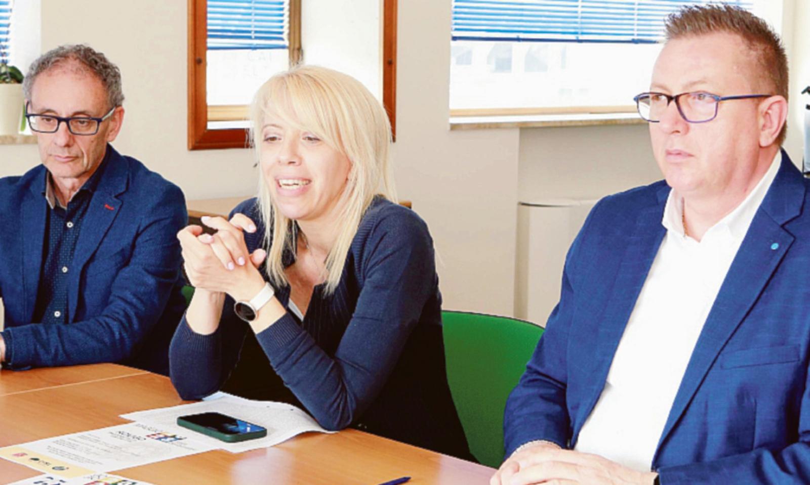 Sindacati in piazza Matteotti per sicurezza e Costituzione