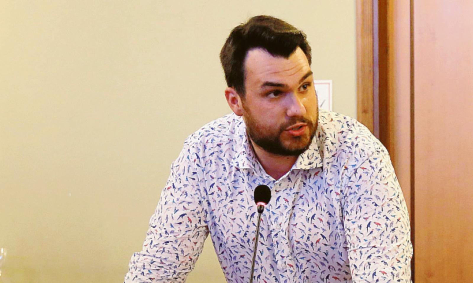 Pedoni a rischio in viale Tre Martiri