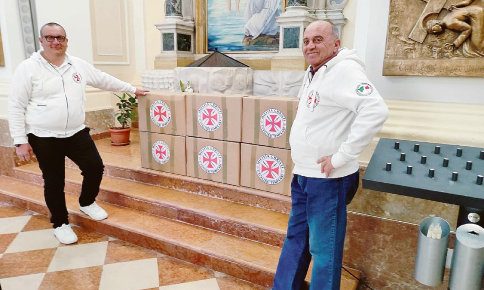 Dai Templari, pacchi dono per le famiglie povere