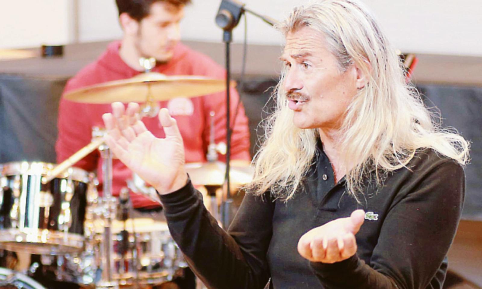 Musiche latine e Demo Morselli e oggi il teatro dei ragazzi