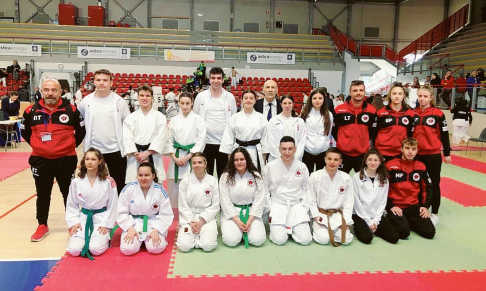 Un&rsquo;autentica pioggia di podi