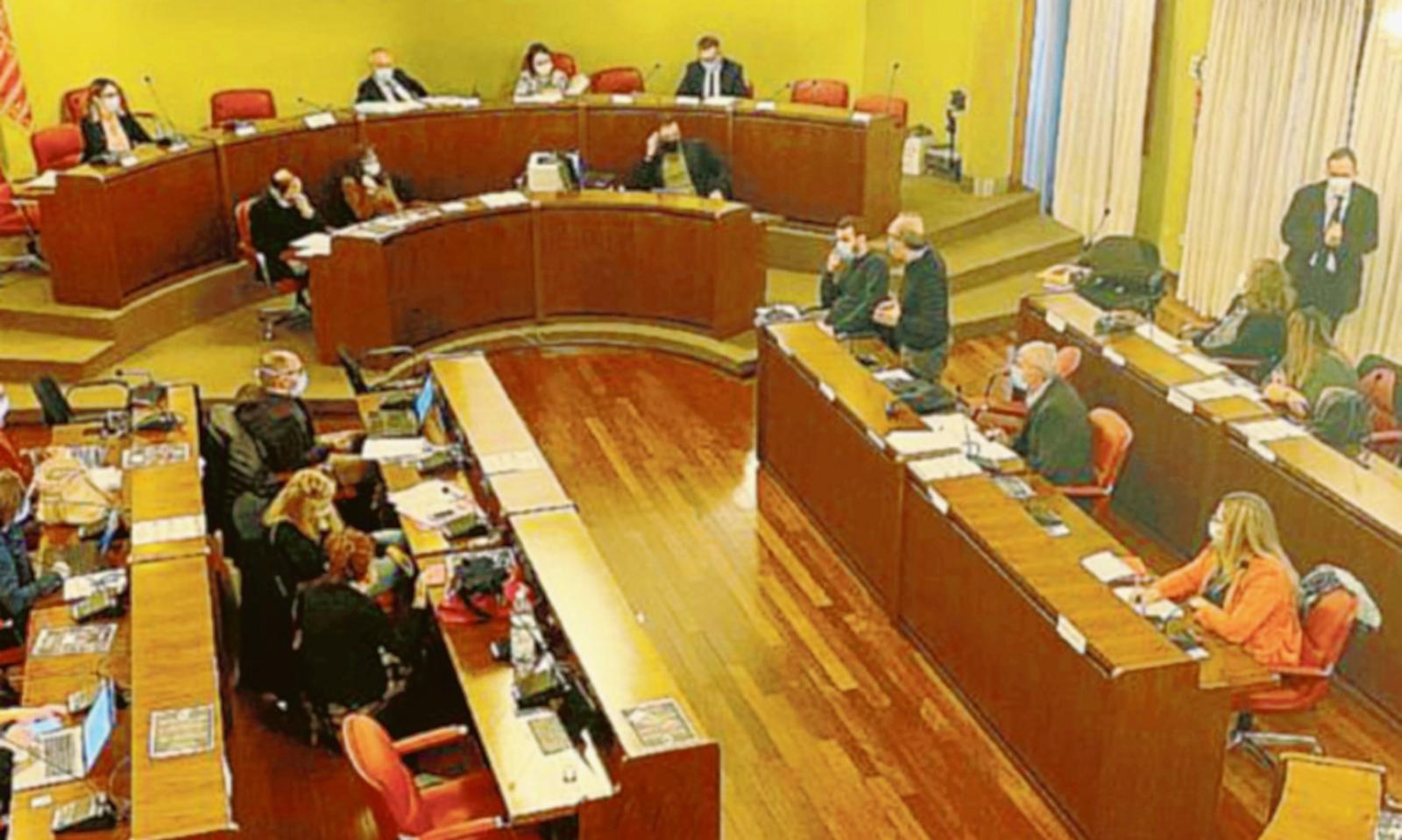 L'Iras tiene in stand by opere pubbliche ed eventi