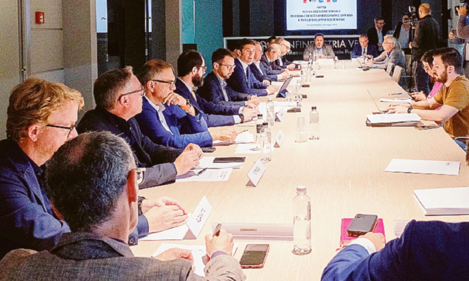 Un Patto di crescita e sviluppo per lavoro, formazione e salari