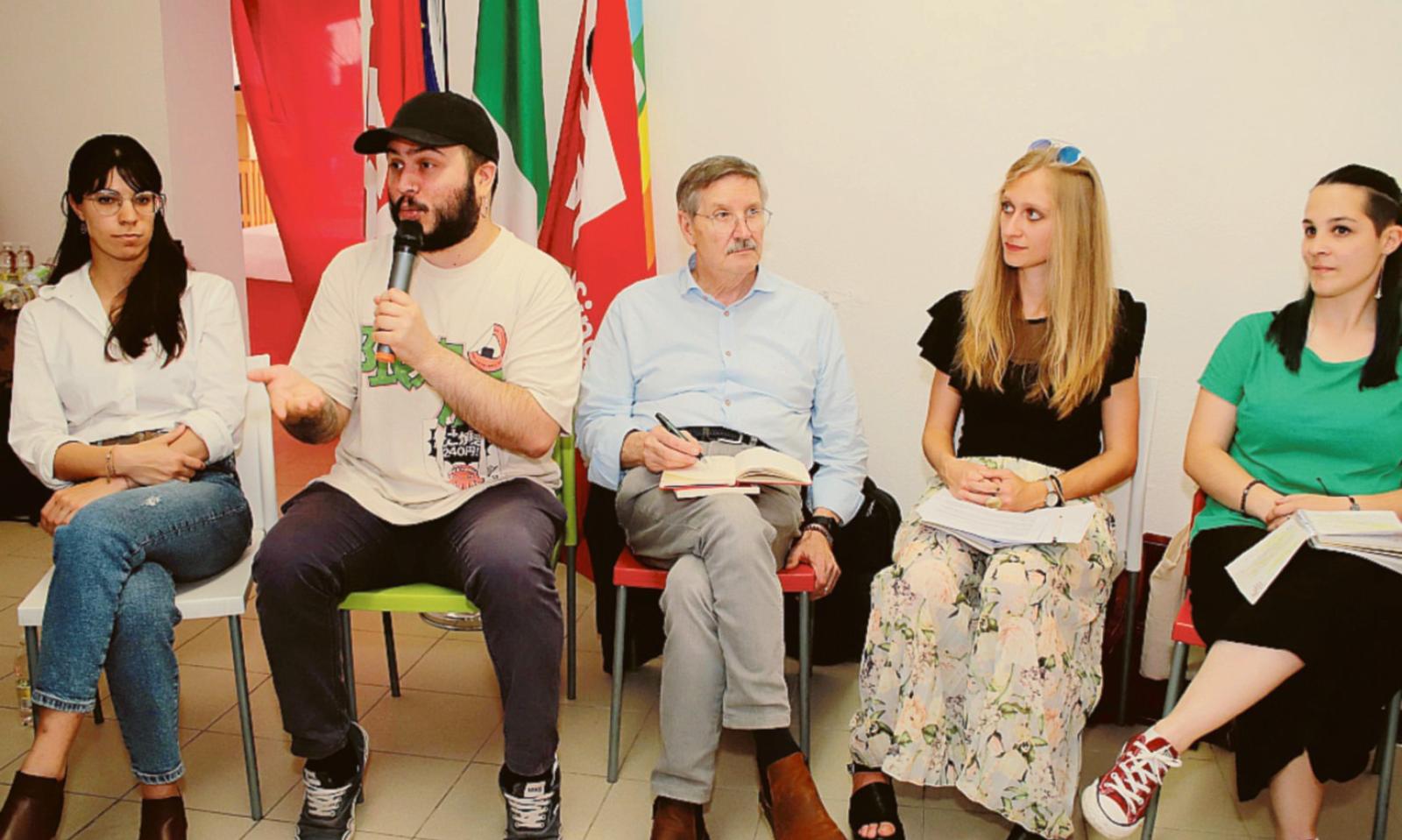 Nuovo modo di fare comunit&agrave;