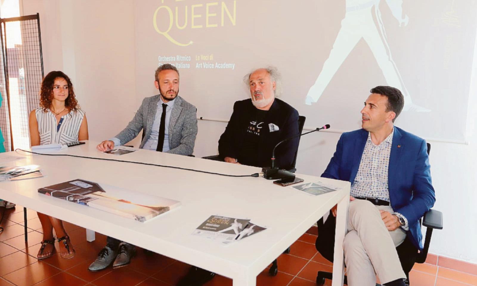 La musica dei Queen in riva al Po