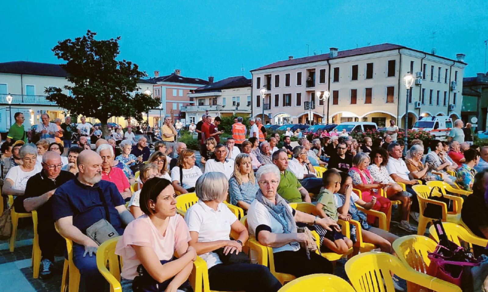 Il &ldquo;marti&rdquo; raddoppia e fa sold out