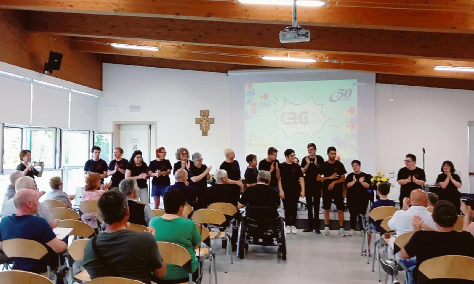 Crg, un apericena per i 50 anni