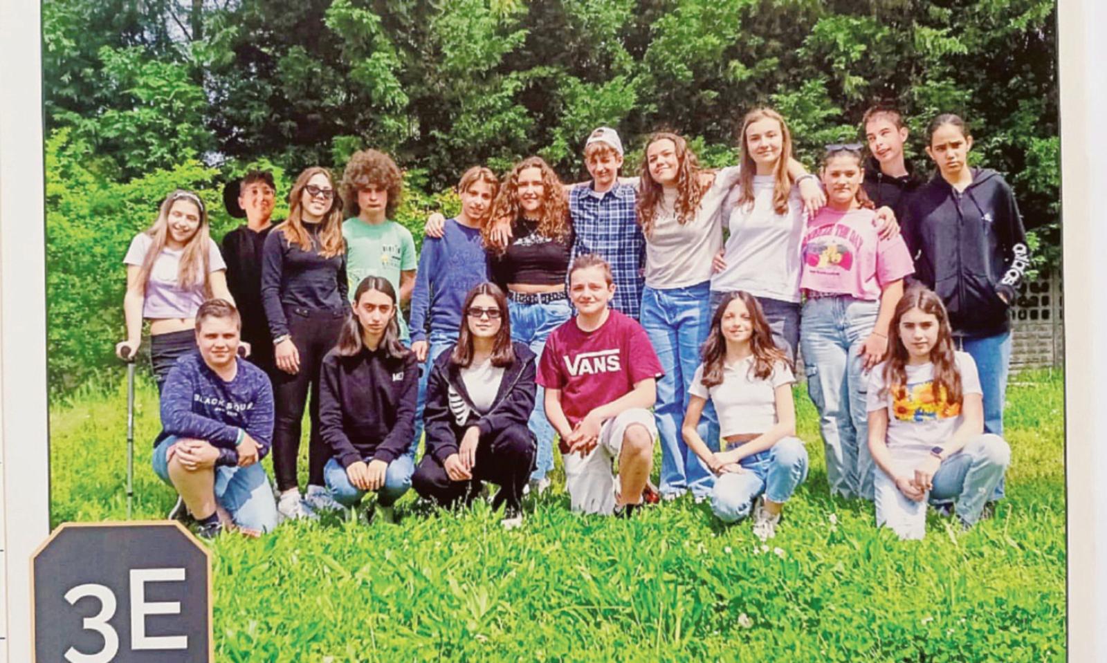 L&rsquo;idea: annuario scolastico stile college