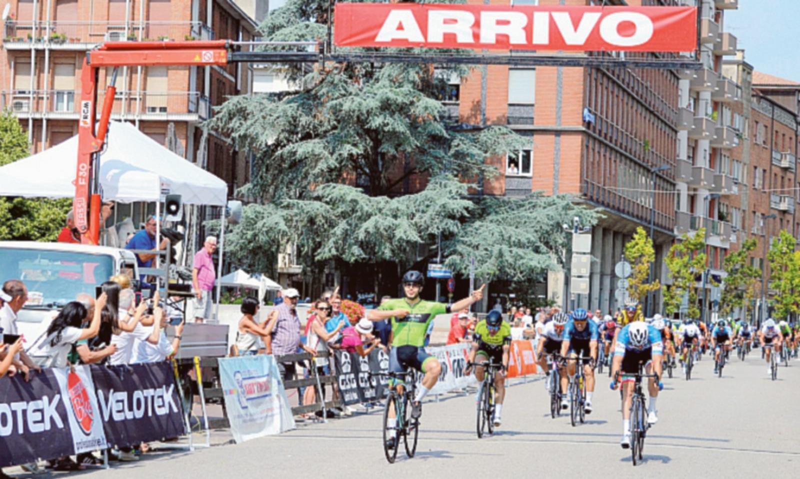 Giovanni Sergiano vince il Giro del Polesine