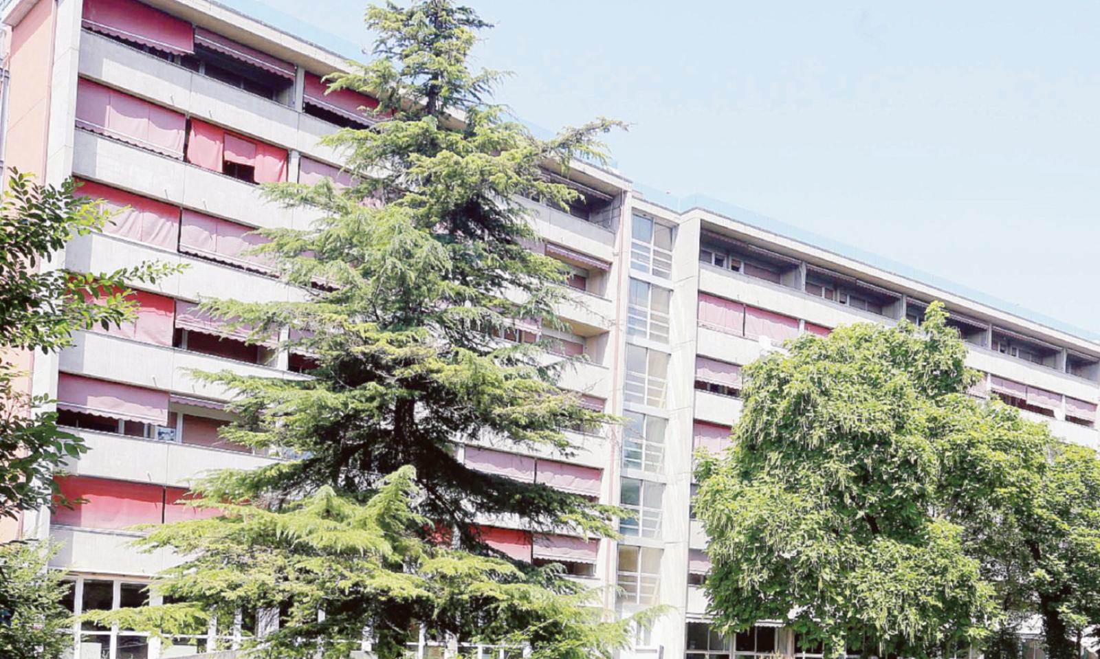 Casa Serena vuota, a San Bortolo i privati