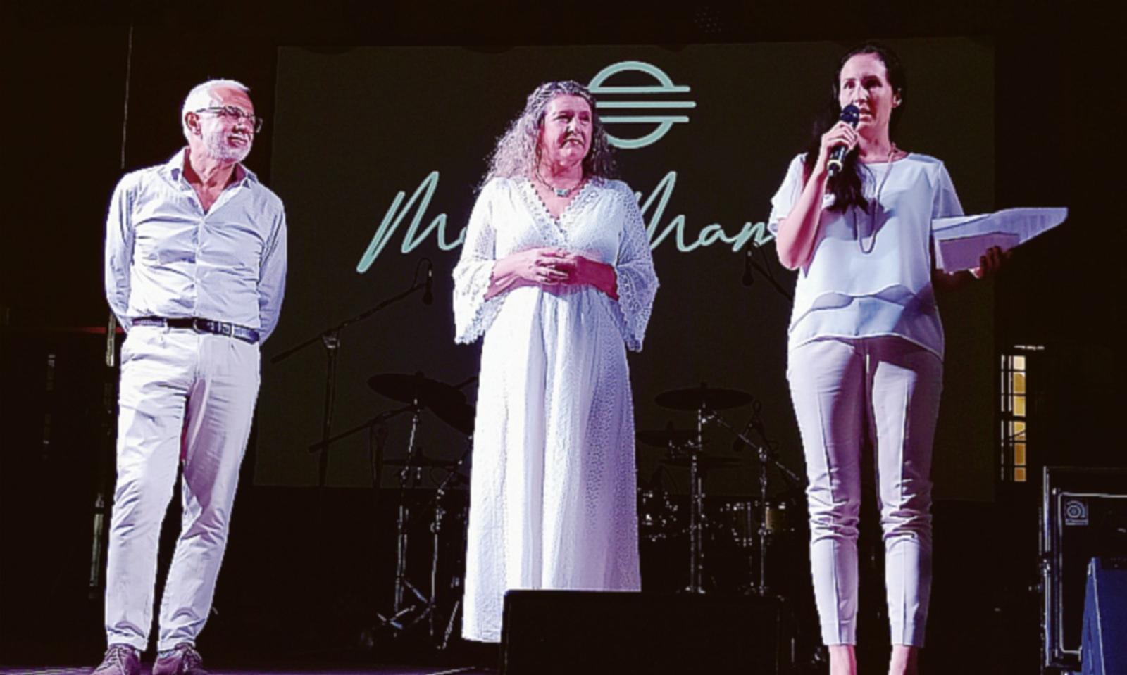 Mancuso &ldquo;ipnotizza&rdquo; il pubblico