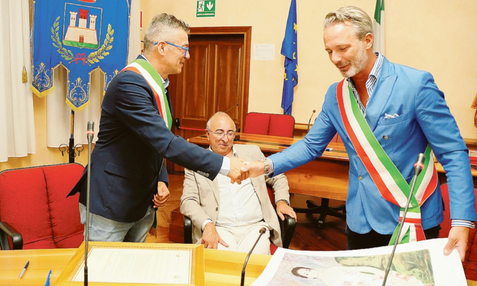 &ldquo;Si rende onore a due campioni&rdquo;