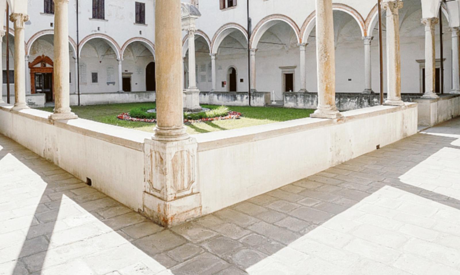 Letture, calici e gelati 