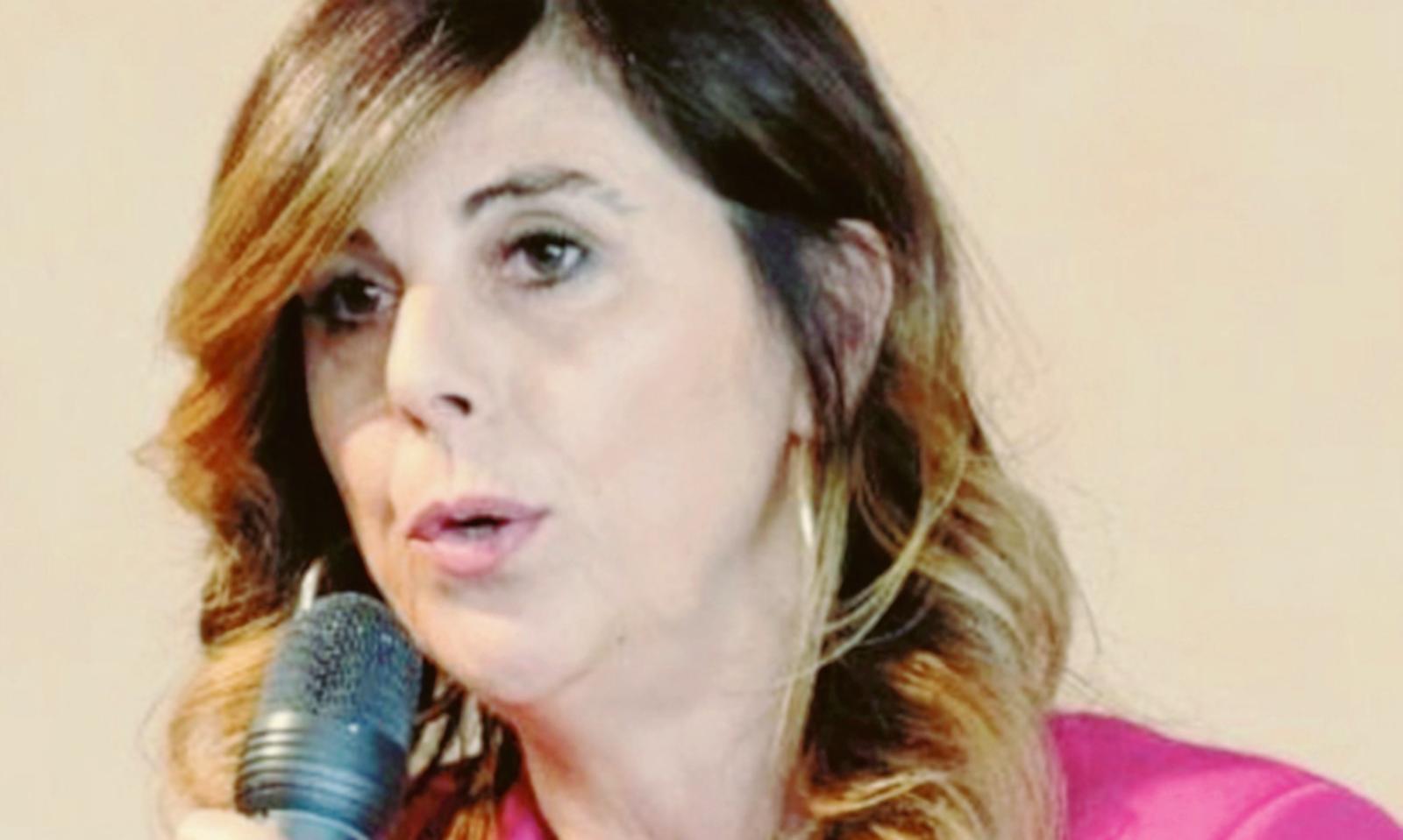 Volano gli stracci dentro FdI