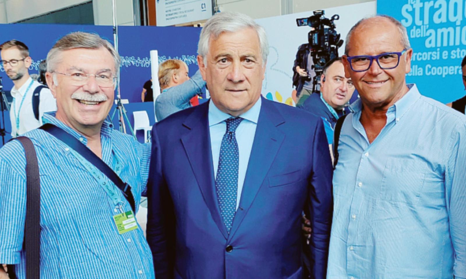 Tra solidariet&agrave; e campagna elettorale