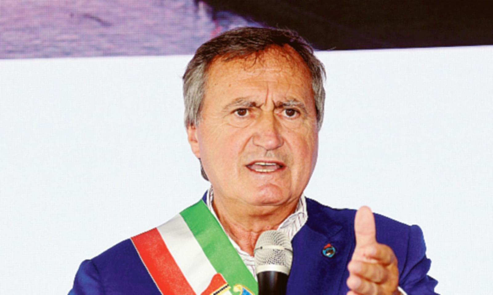 Arrivano i primi bus a idrogeno