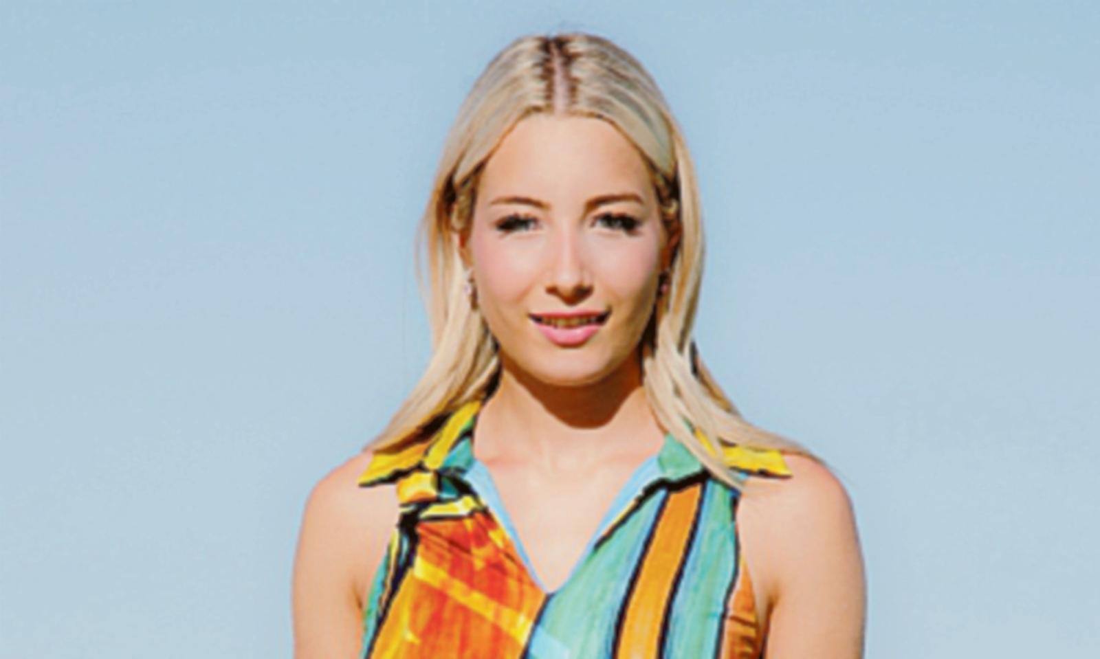 Ecco il corso per modelle. Quelle vere