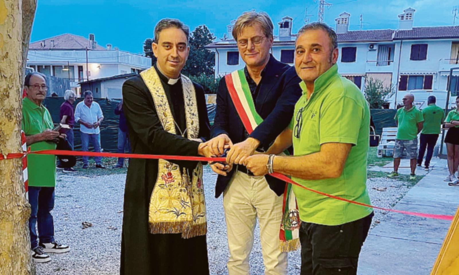 Lo stand fa sempre il pienone