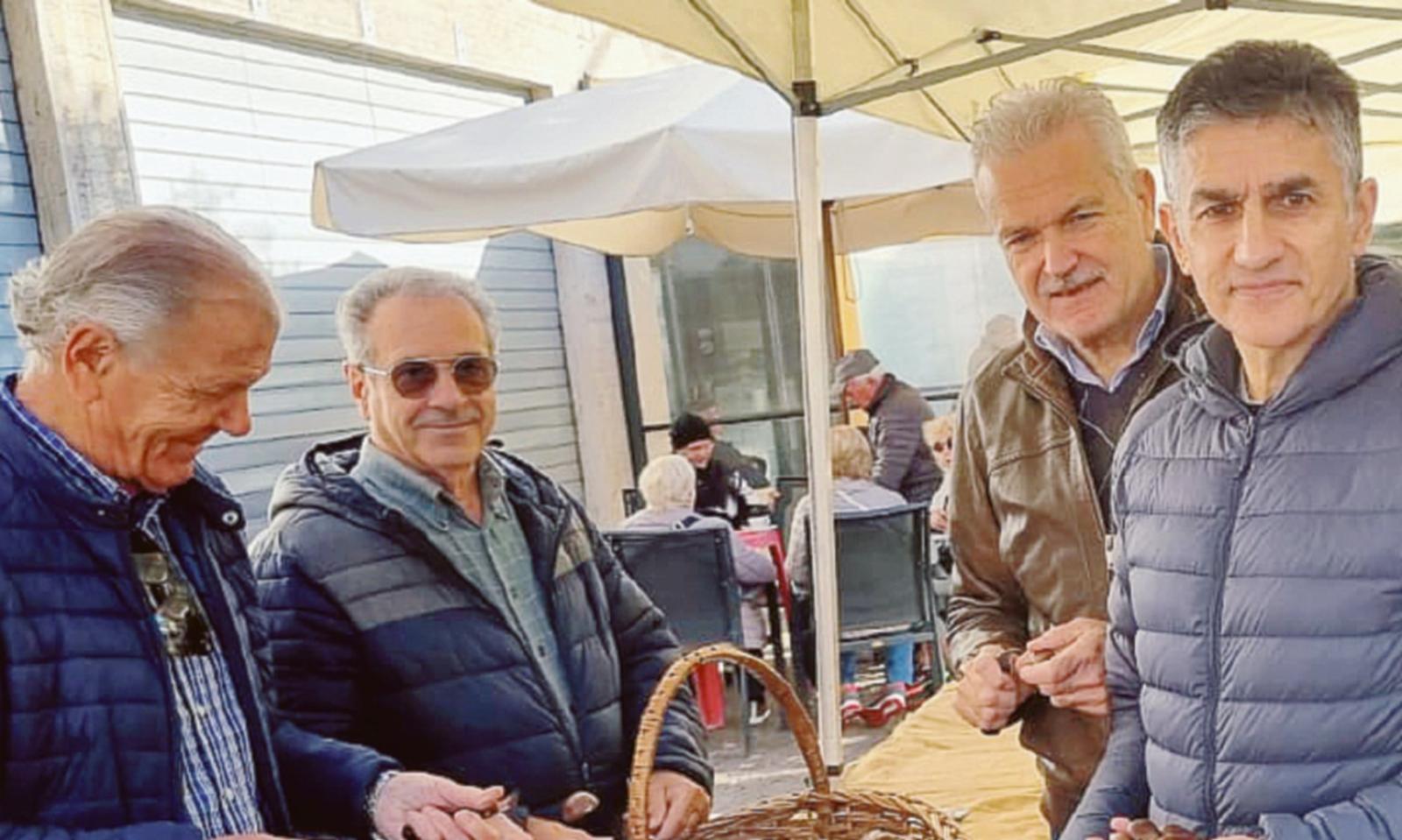 Stand e caldarroste: ultimi due giorni