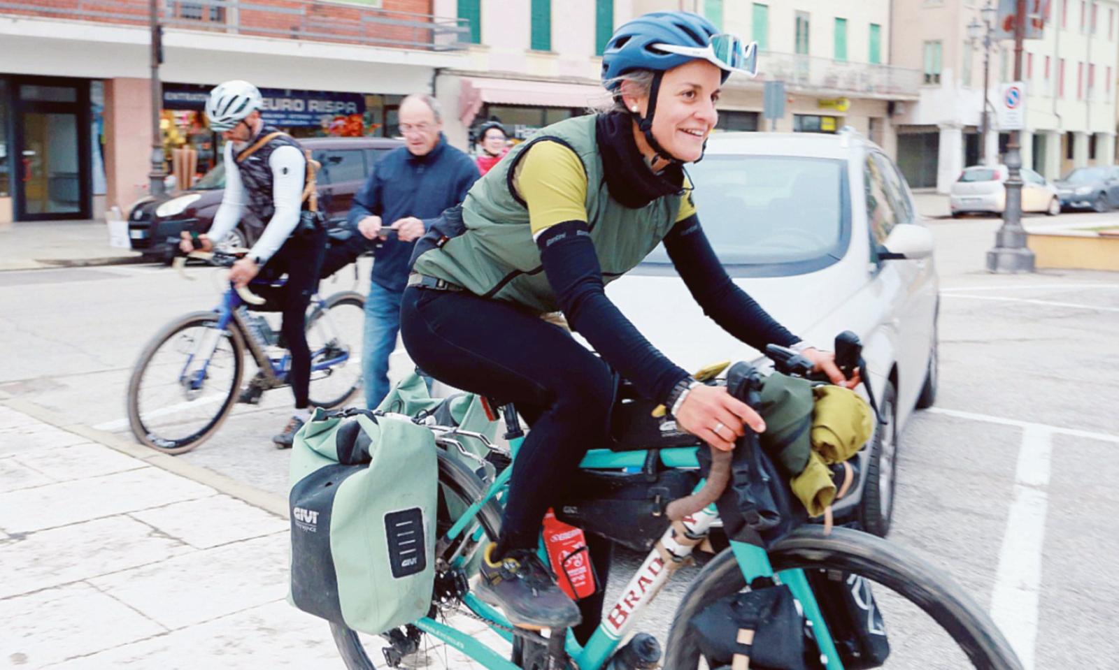 Un viaggio lungo 8mila chilometri