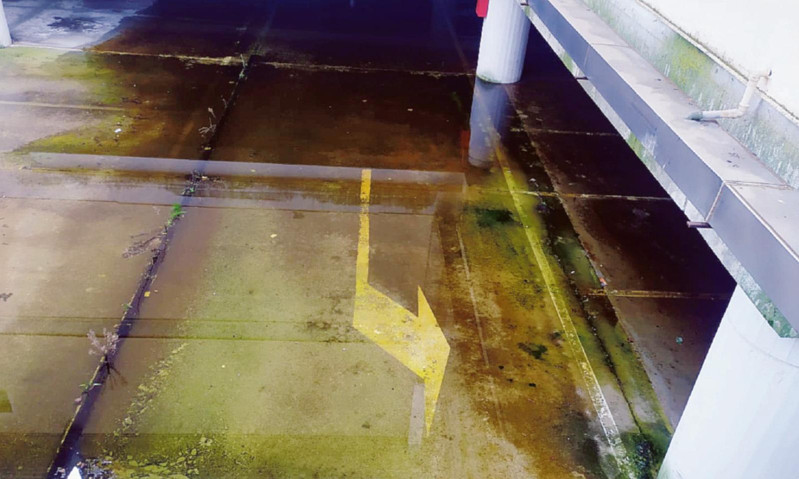 Centro Torri sempre pi&ugrave; nel degrado