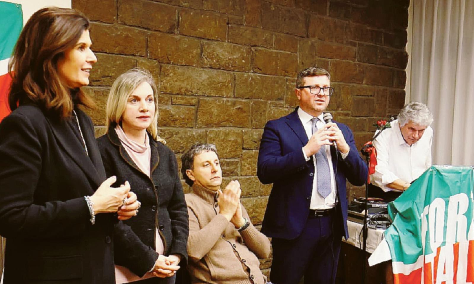 Fi: &ldquo;Subalterni a nessuno&rdquo;