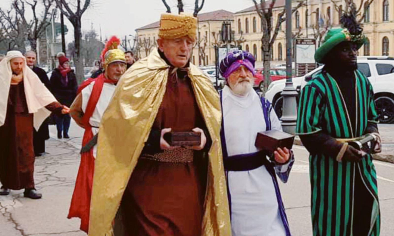 Il presepe vivente invade il paese