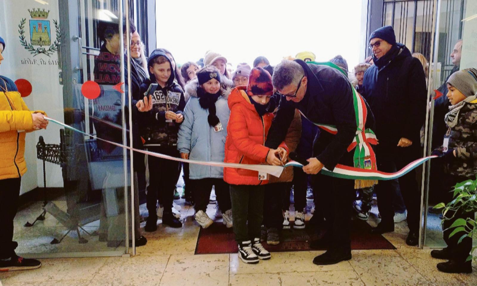 La citt&agrave; aspetta Liliana Segre