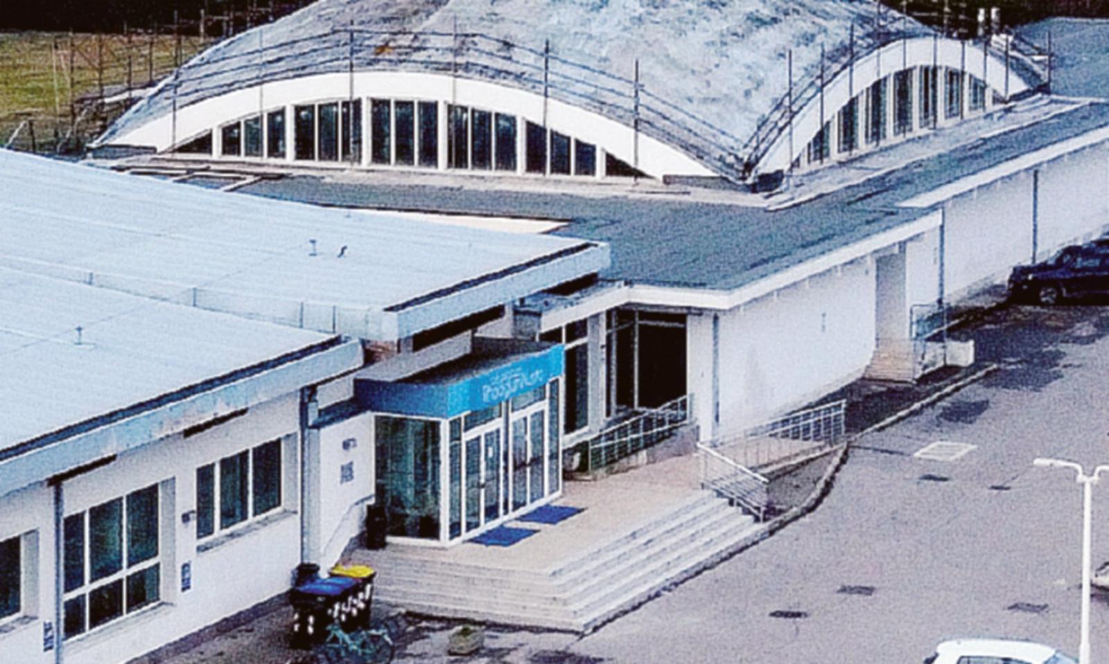 Pazzesco: il Polo Natatorio tra gli impianti sportivi non risulta