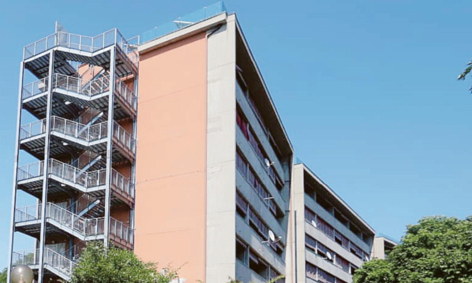 Casa Serena, summit a palazzo