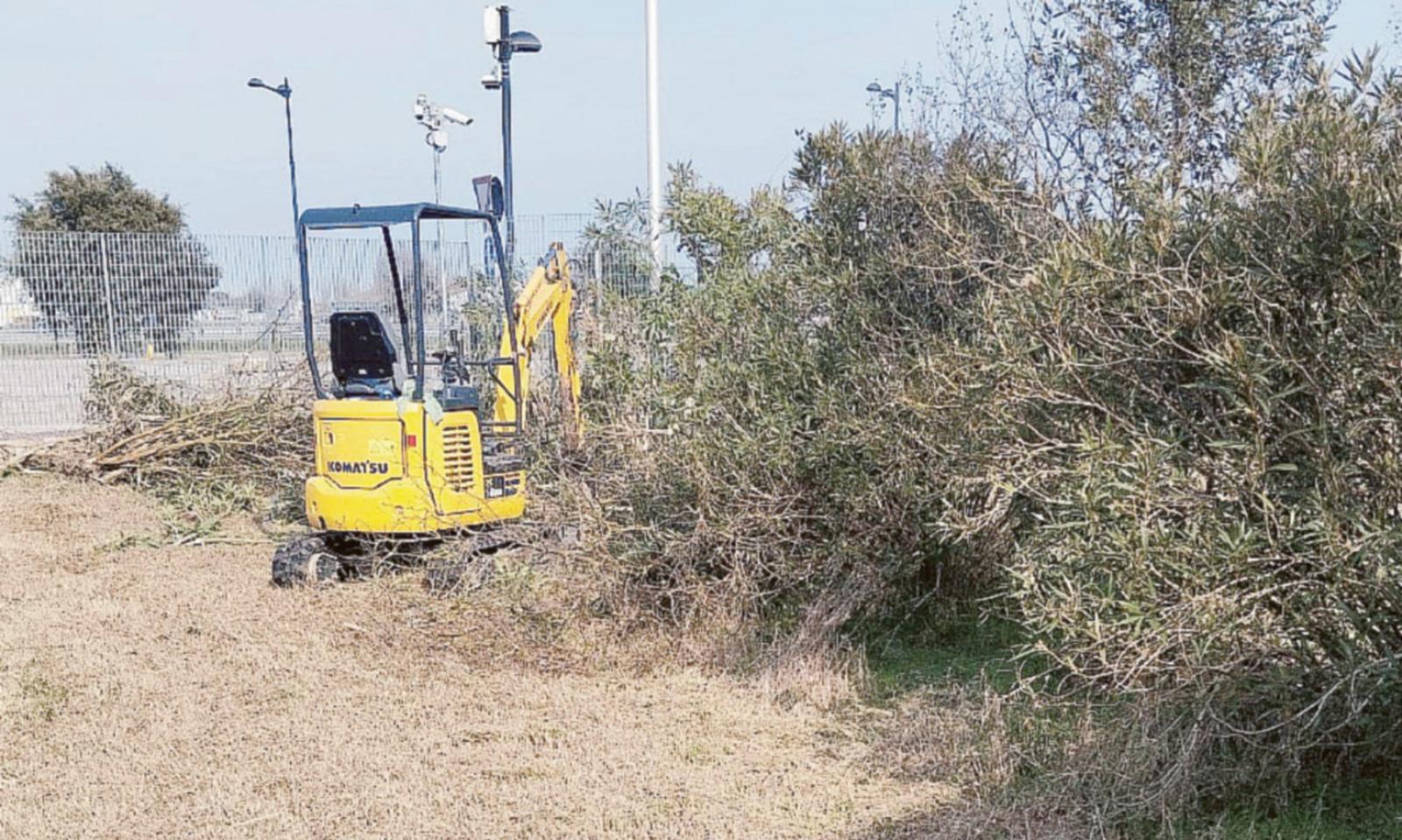 Piscina, al via i lavori 