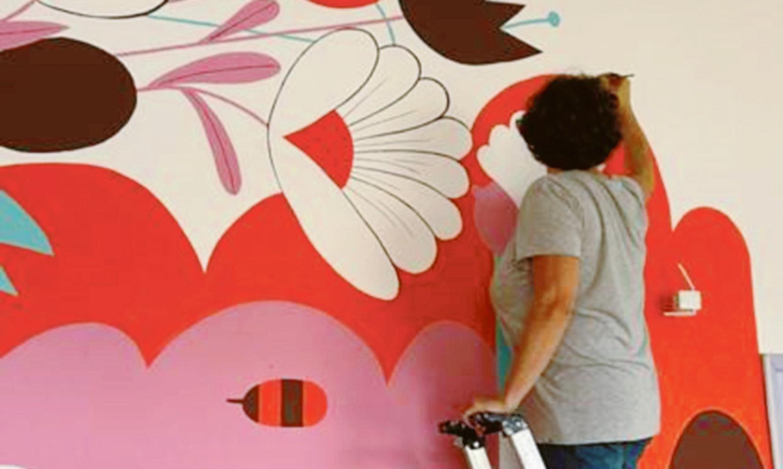 I ragazzi inseguono i sogni e li esprimono con i murales