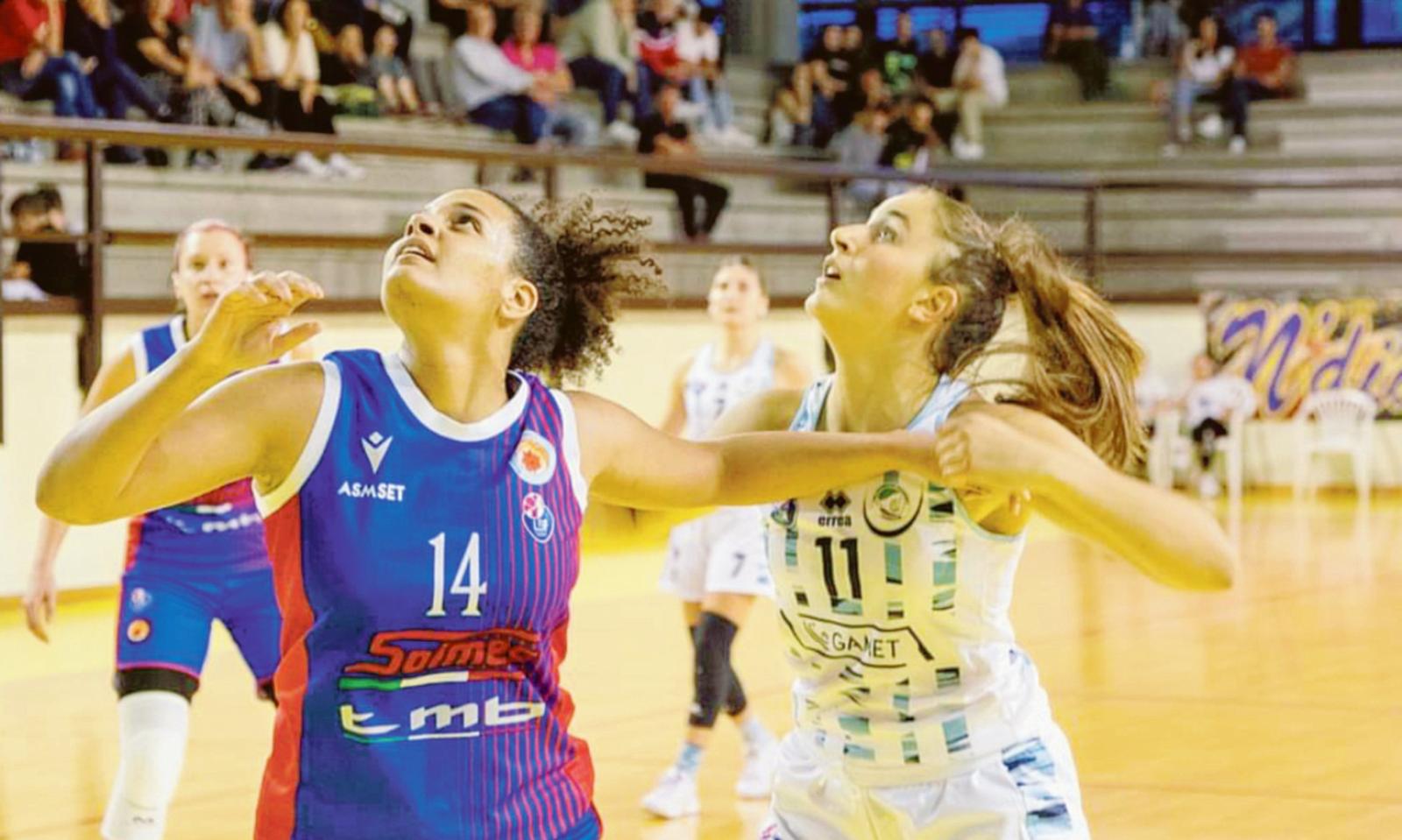 Sara Zanetti si veste di Azzurro