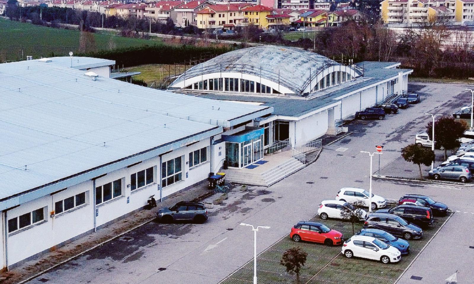 Gestione piscina, si lavora al bando